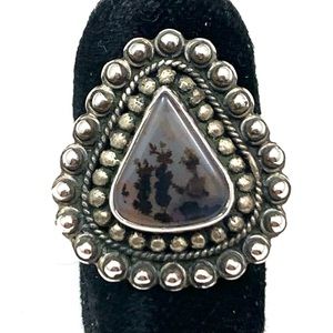 Vintage Boho Sterling Silver Quartz ring